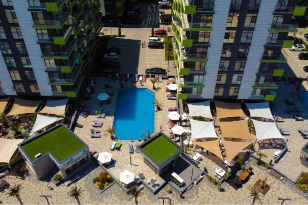 Alezzy Reasort Luxury Apartment 81 Prima Linie La Mare Năvodari Dış mekan fotoğraf